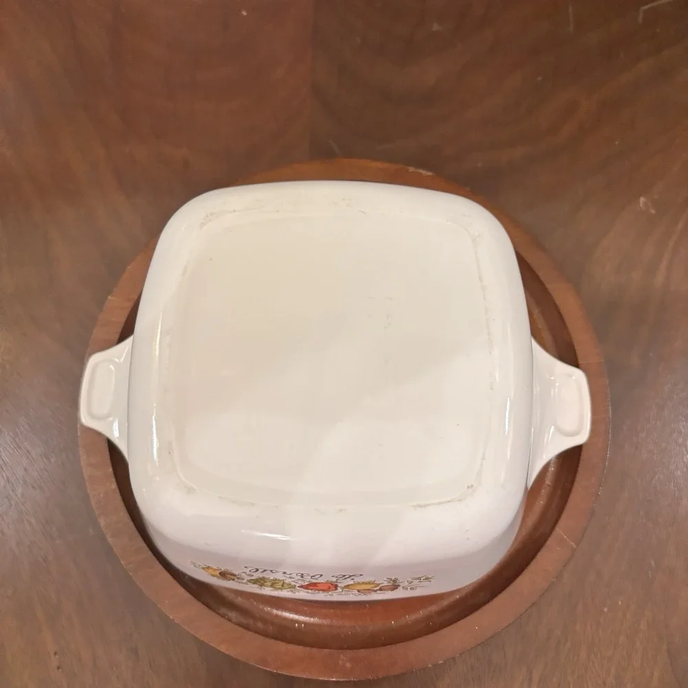 Vintage Corning Ware P-43-B Le Persil 700mL Casserole Dish Spice of Life